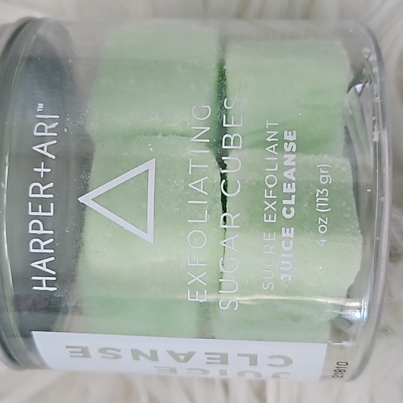 Harper + Ari Exfoliating Sugar Cubes Juice Cleanse - Picture 1 of 6